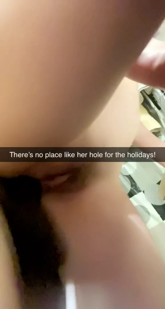 There’s no place like hole for the holidays!