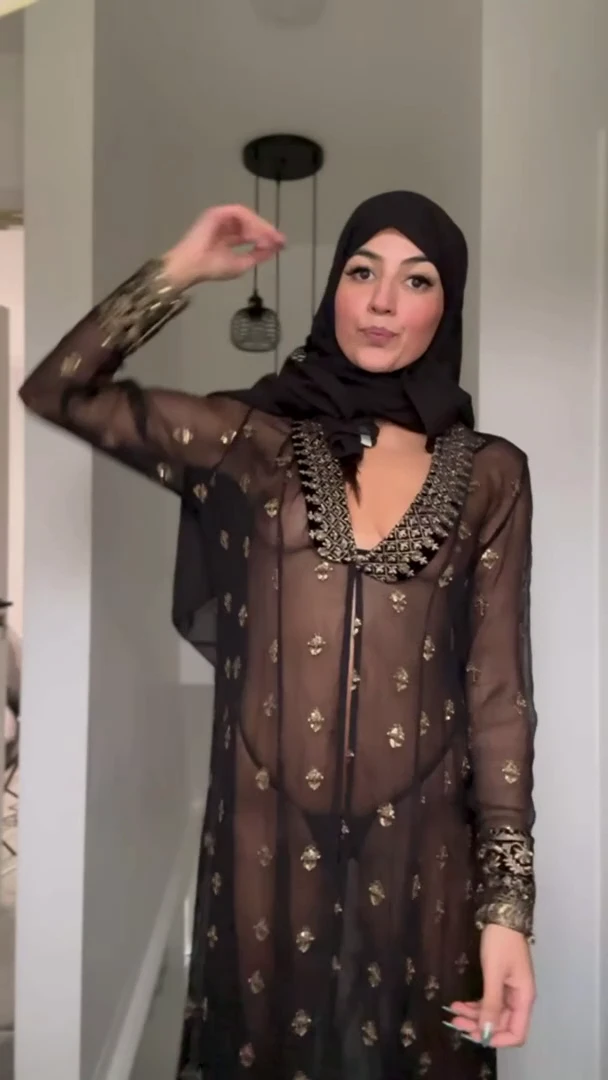 I love being a naughty hijabi slut