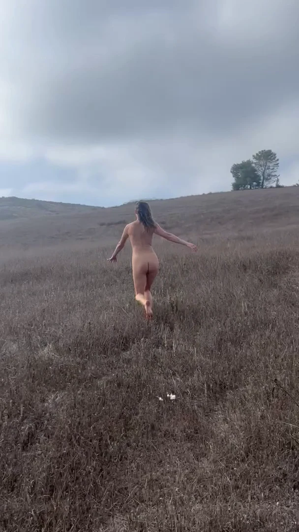 I love the NakedAdventures community so much because you guys allow me to be the naked fairy I am without judgment. Thank for being such an awesome group of humans!