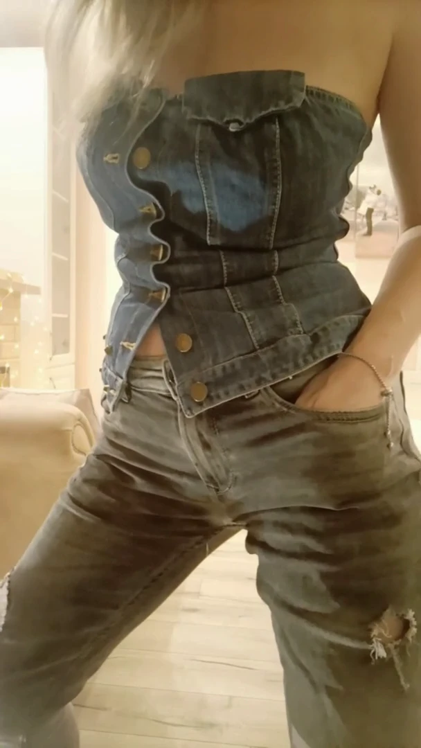 Wet jeans are the best jeans, agree?